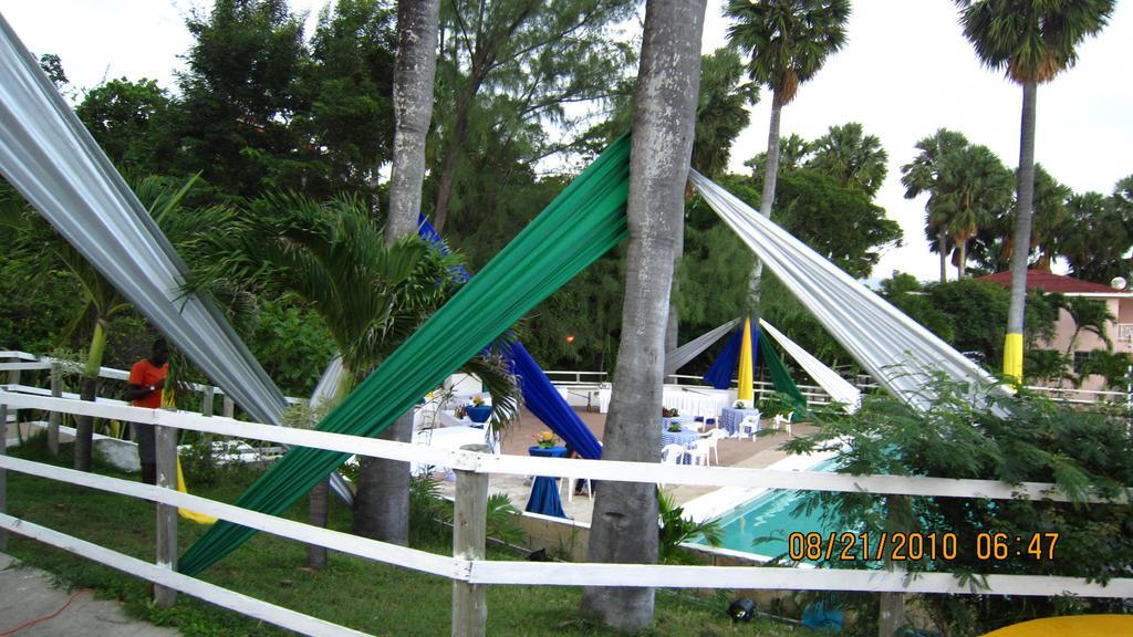 Treasure Beach Hotel מראה חיצוני תמונה